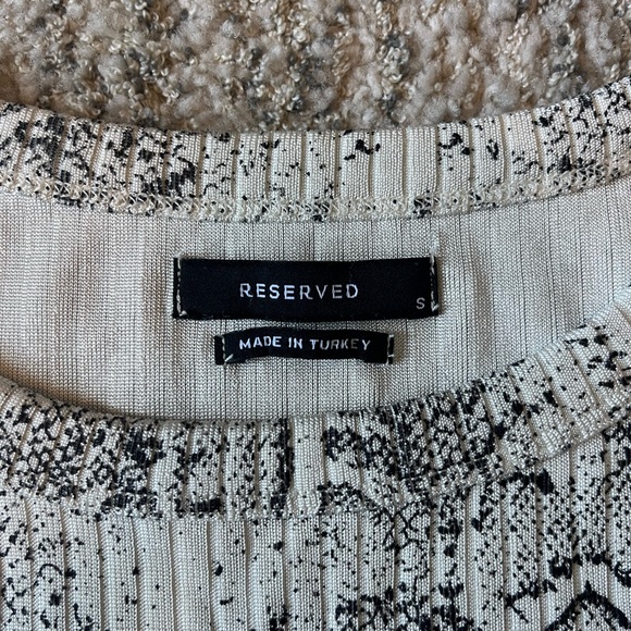 Python Print Crop Top - Picture 2 of 3